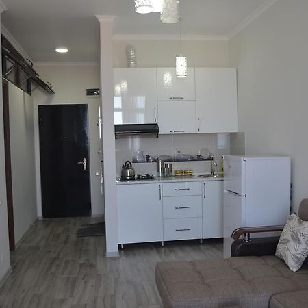 באטומי Apartment Mzika מראה חיצוני תמונה