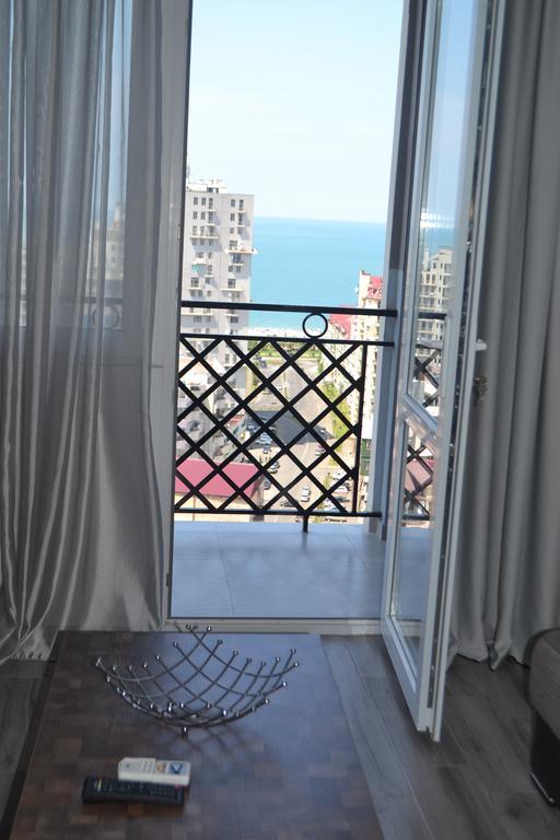 באטומי Apartment Mzika מראה חיצוני תמונה