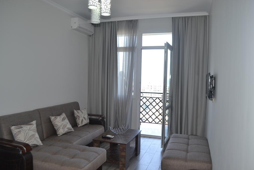 באטומי Apartment Mzika מראה חיצוני תמונה